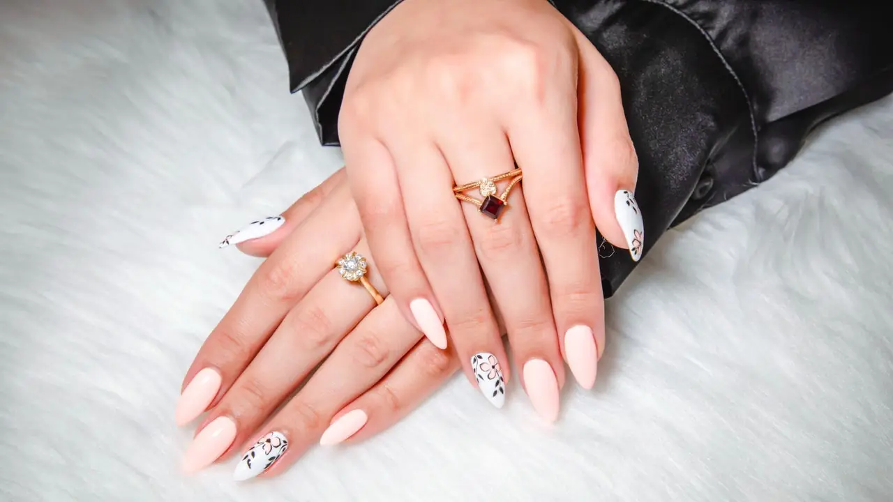 Fresh manicure from Princess Lounge